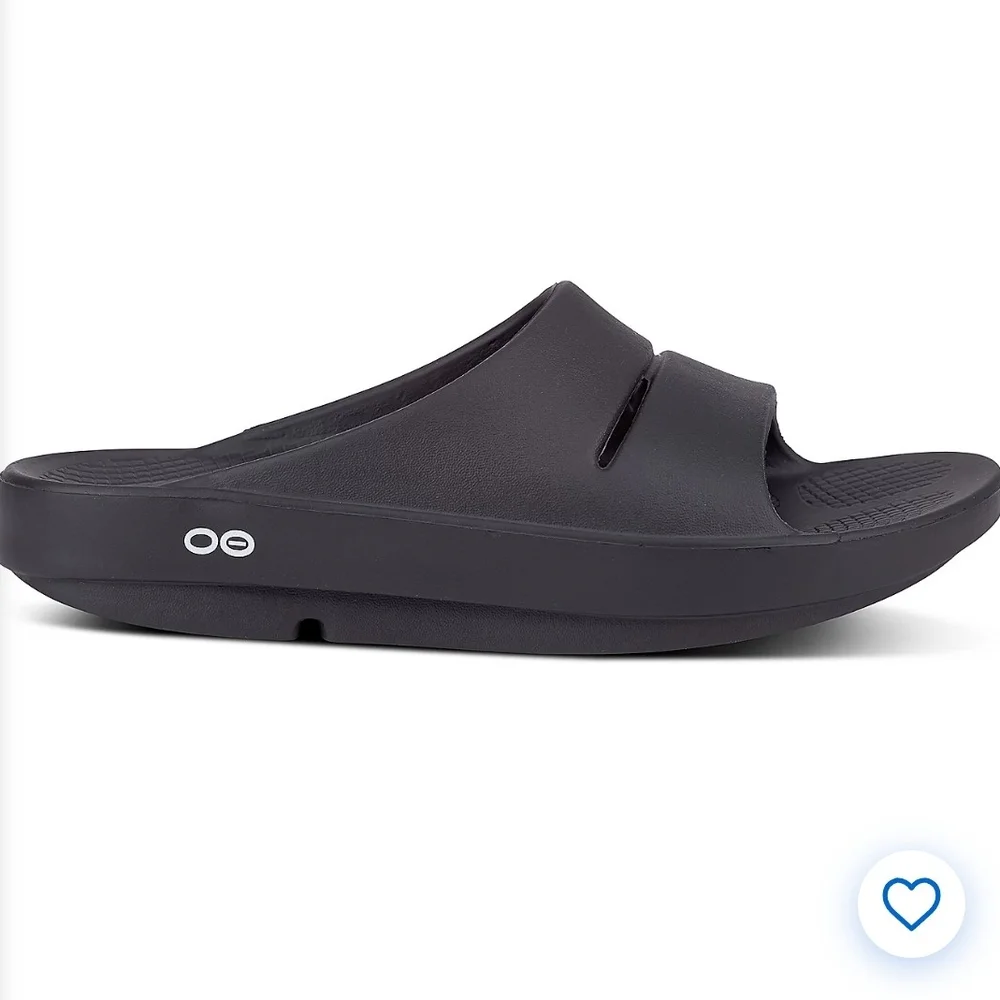 OOFOS great used